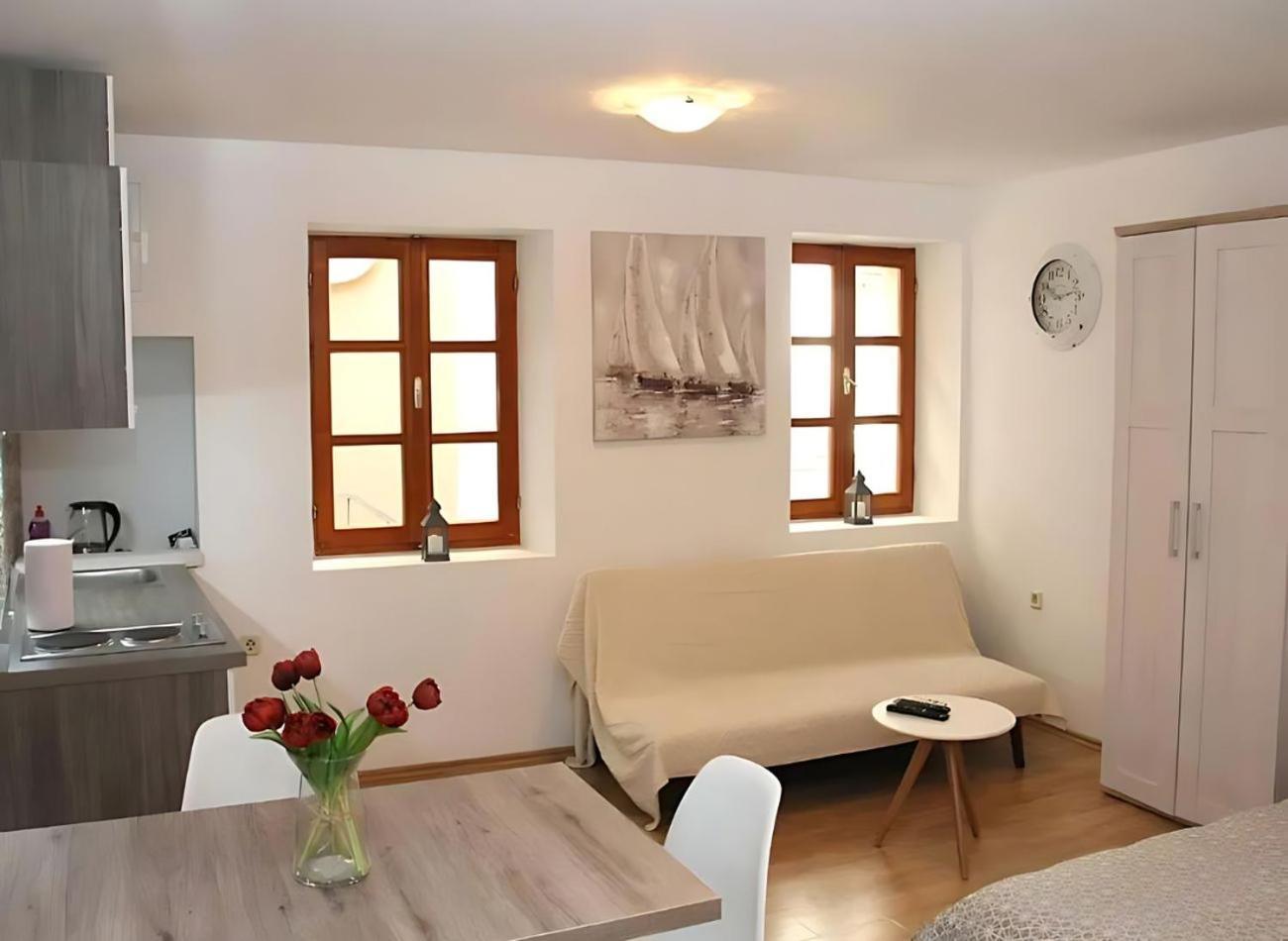 Sunny Rooms And Suites Šibenik Eksteriør bilde
