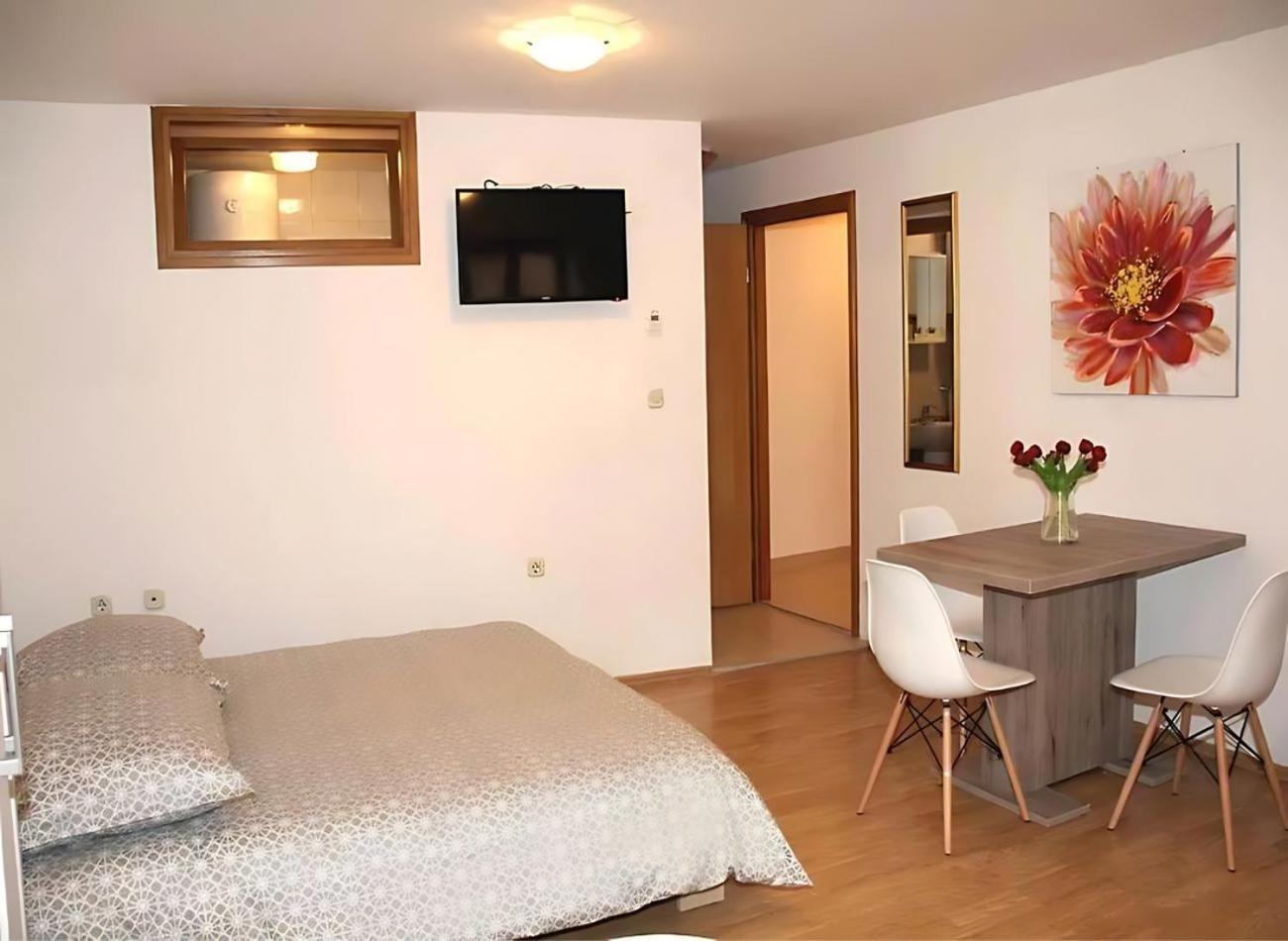 Sunny Rooms And Suites Šibenik Eksteriør bilde